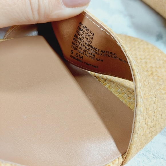 NEW Nordstrom Carrie Yellow Leather Slip On Buckle Ankle Strap Wedge Sandal O272 - Picture 9 of 10